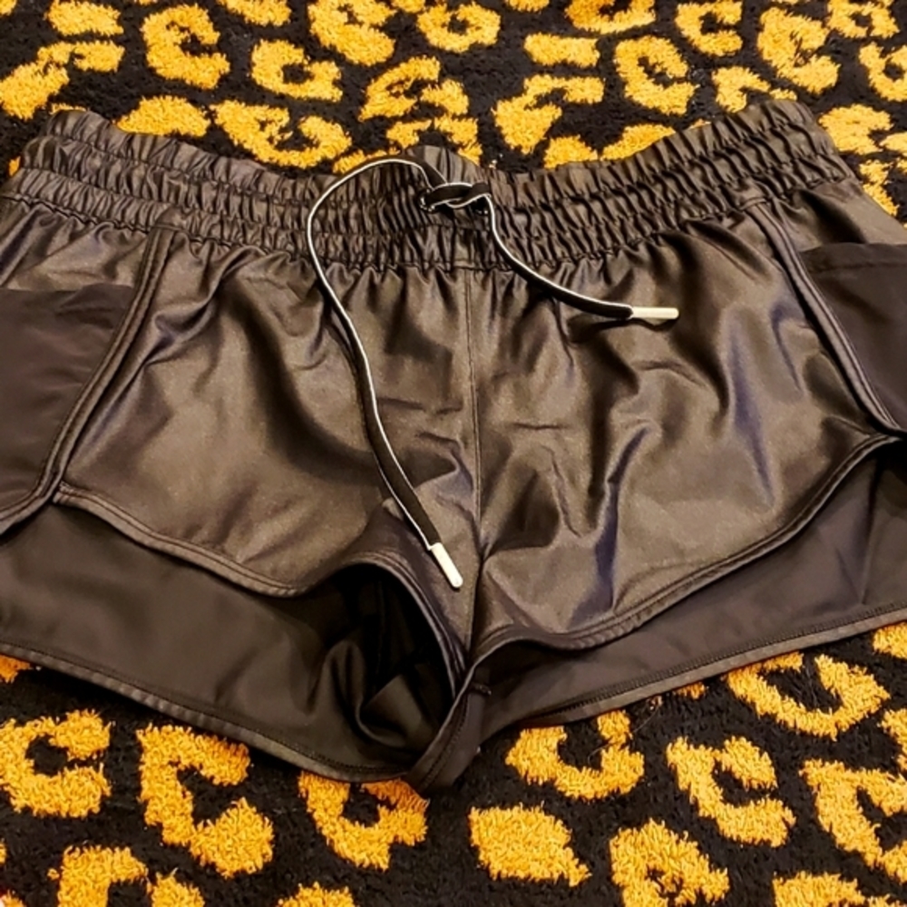 Victoria Sport Large Workout Shorts Weatherproof